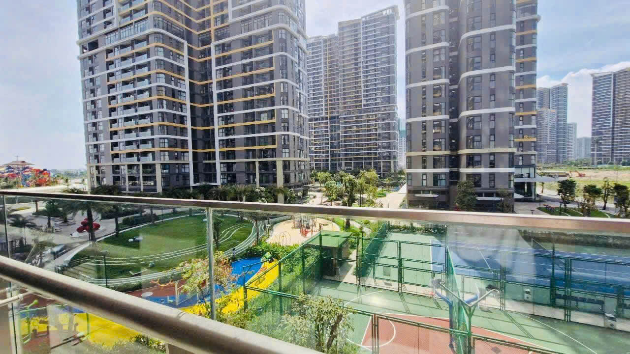 Bán 2 phòng ngủ The Beverly Vinhomes Grand Park