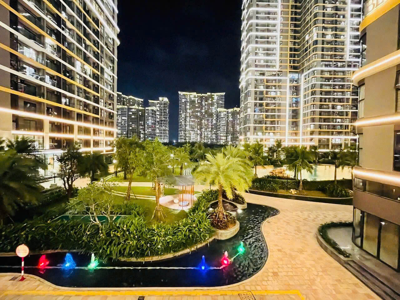 Bán 1 Phòng ngủ Cộng The Beverly